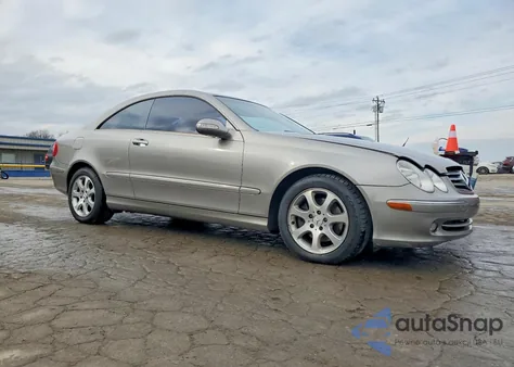 2004 Mercedes-Benz Clk 320C z USA, uszkodzony, nr VIN WDBTJ65J44F066101